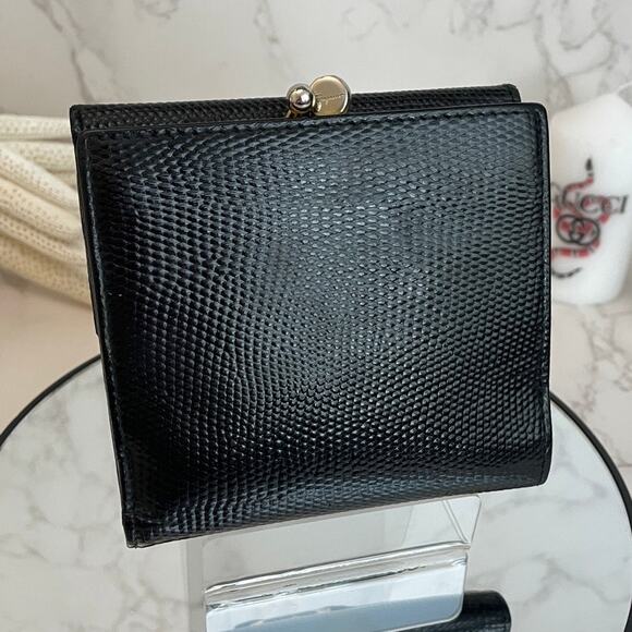 Salvatore Ferragamo Vara Bow Black Embossed Leather Trifold Kiss Lock Wallet EUC - Picture 4 of 10